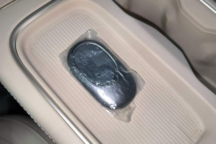 Used Nio ES6 2024 75 kWh Vehicle Key