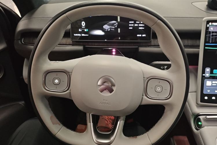 Used Nio ES6 2024 75 kWh Steering Wheel