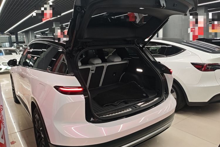 Used Nio ES6 2024 75 kWh Trunk