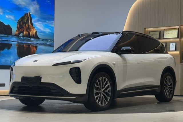 Used Nio ES6 2024 75 kWh