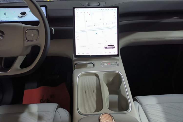Used Nio ES6 2024 75 kWh Audio And AC Panel