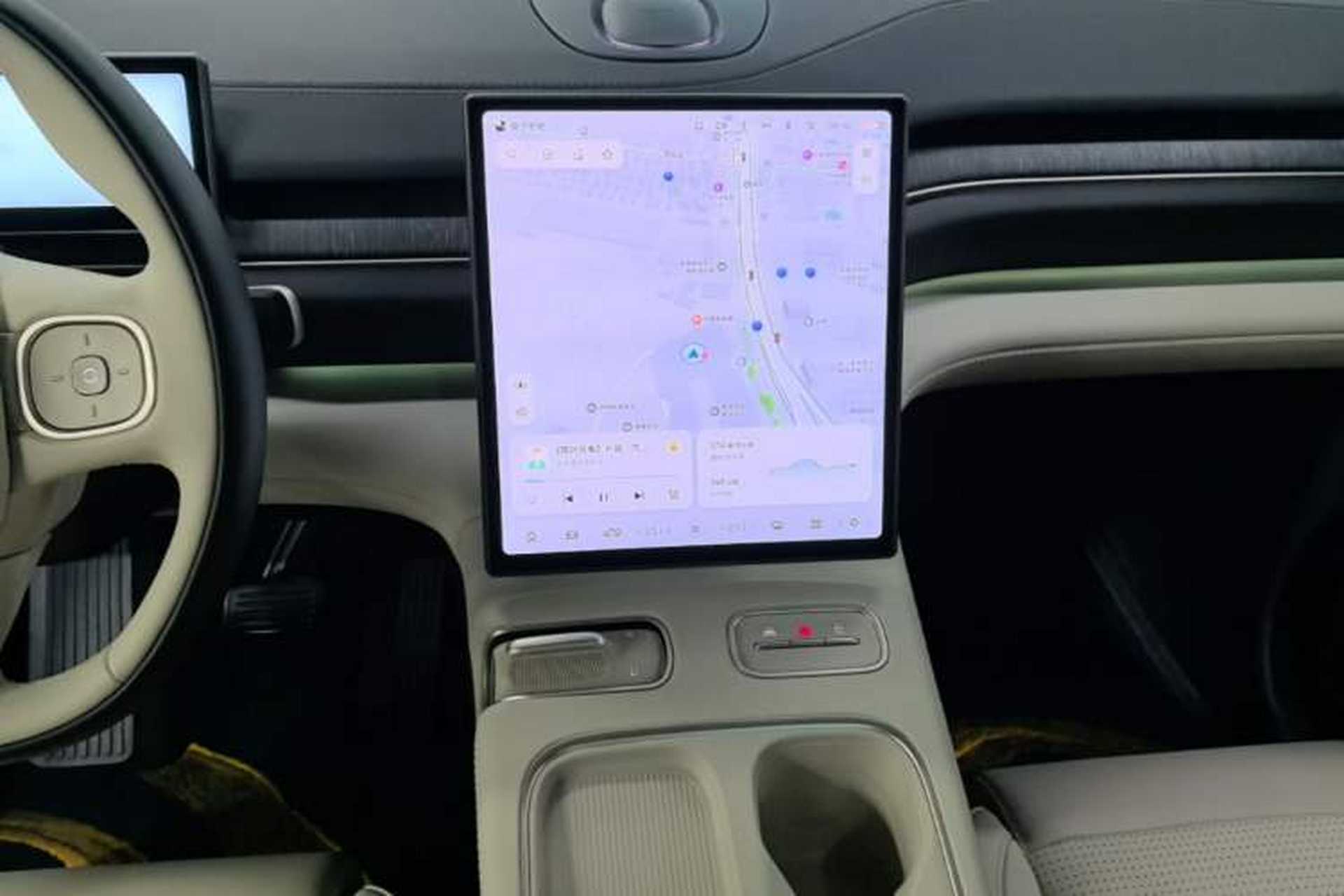 Used Nio ES6 2024 100kWh Audio And AC Panel