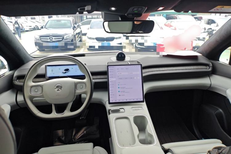Used Nio ES6 2024 75 kWh Center Console