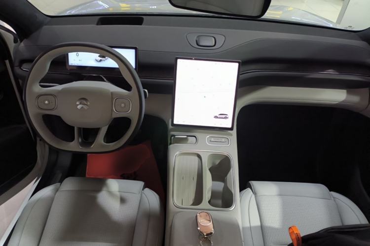 Used Nio ES6 2024 75 kWh Center Console