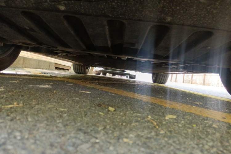 Used Nio ES6 2024 75 kWh Chassis Front