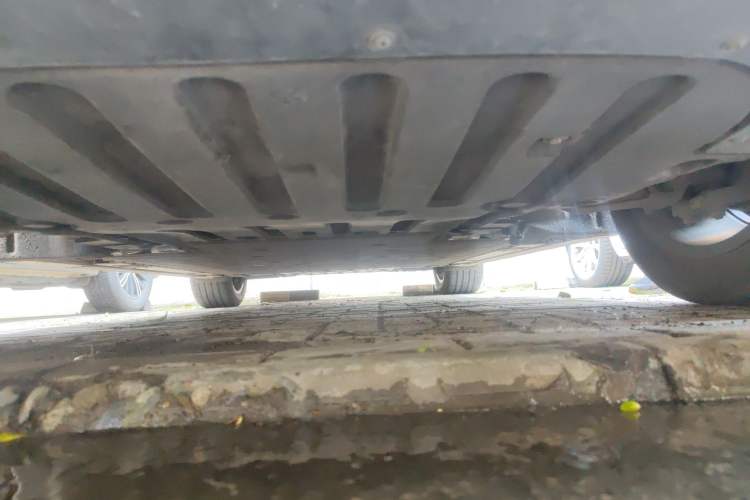Used Nio ES6 2024 75 kWh Chassis Front