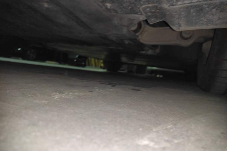 Used Nio ES6 2024 75 kWh Chassis Front Left