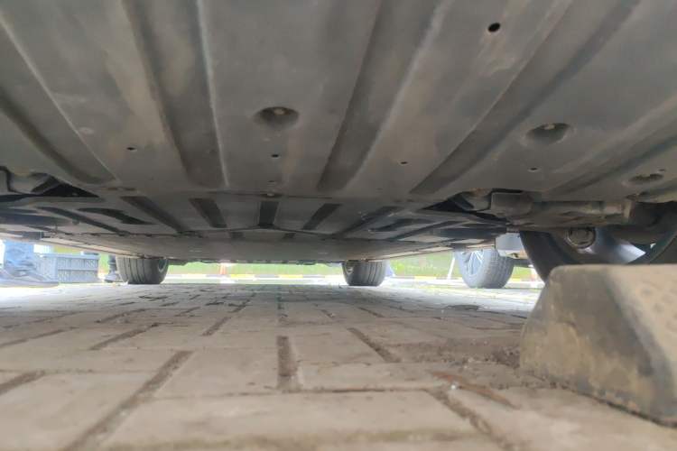 Used Nio ES6 2024 75 kWh Chassis Rear