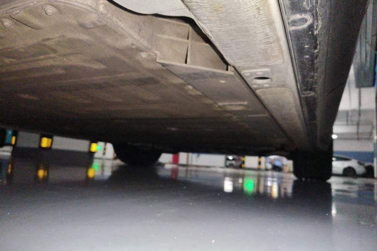 Used Nio ES6 2024 75 kWh Chassis Rear Right