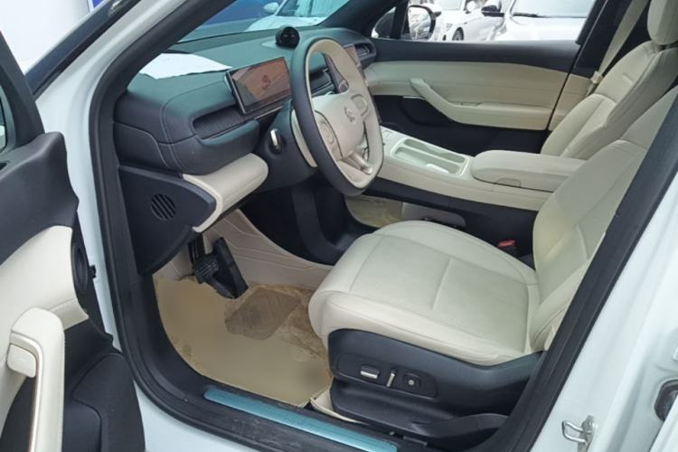 Used Nio ES6 2024 75 kWh Driver Seat