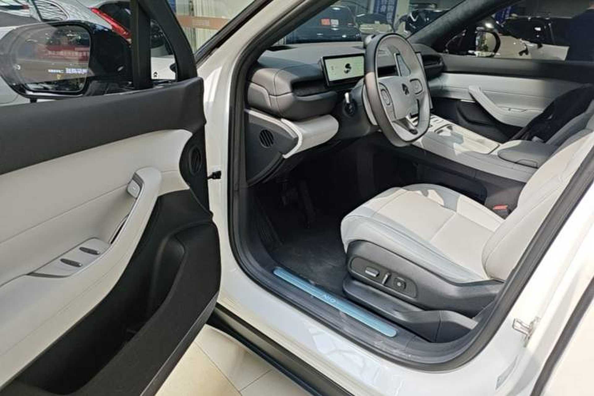 Used Nio ES6 2024 75 kWh Driver Seat