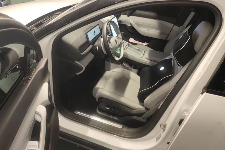 Used Nio ES6 2024 75 kWh Driver Seat