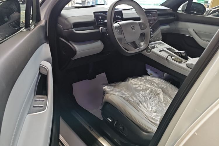 Used Nio ES6 2024 75 kWh Driver Seat
