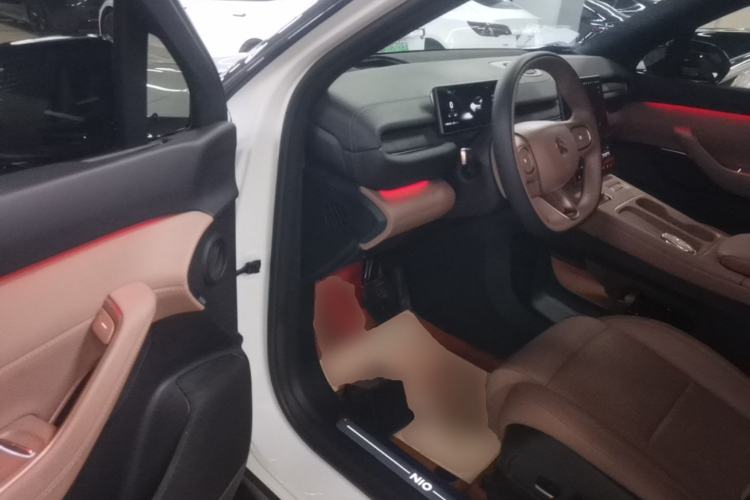 Used Nio ES6 2024 75 kWh Driver Seat