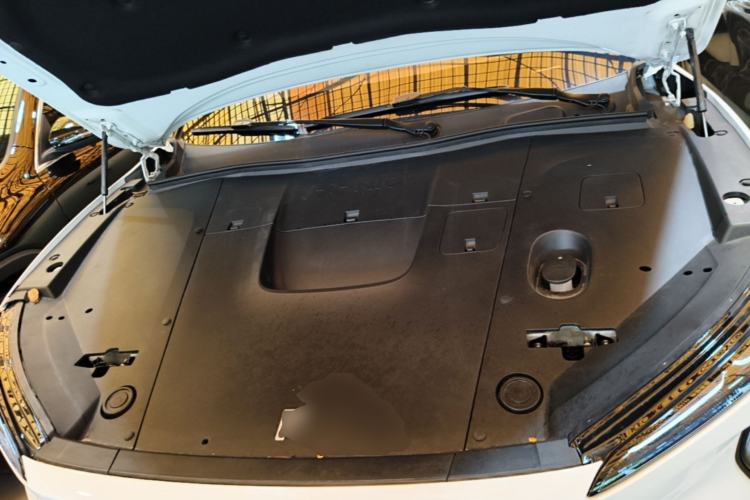 Used Nio ES6 2024 75 kWh Engine Bay