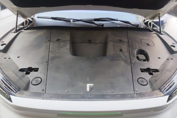 Used Nio ES6 2024 75 kWh Engine Bay