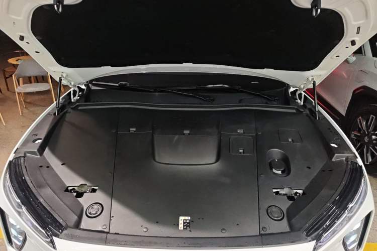 Used Nio ES6 2024 75 kWh Engine Bay