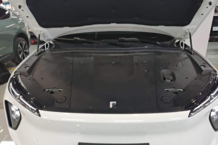 Used Nio ES6 2024 75 kWh Engine Bay