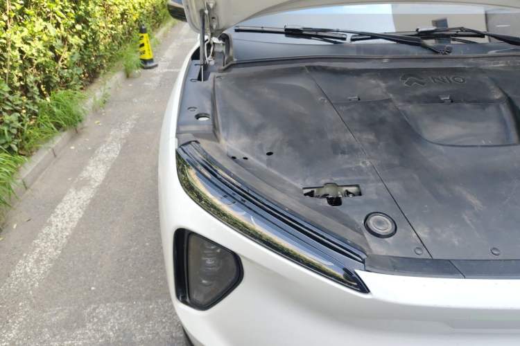 Used Nio ES6 2024 75 kWh Engine Bay Right