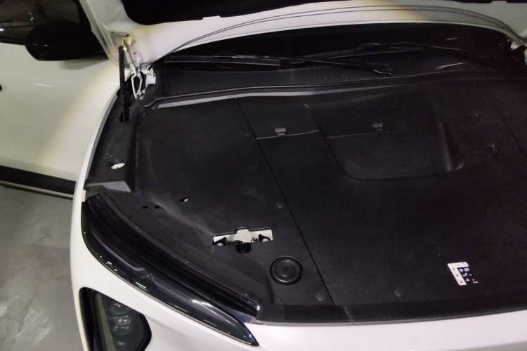 Used Nio ES6 2024 75 kWh Engine Bay Right