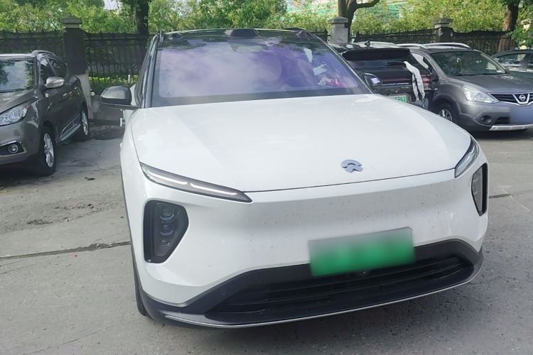 Used Nio ES6 2024 75 kWh Exterior 1
