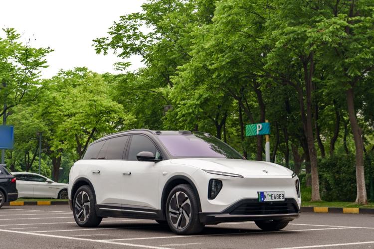 Used Nio ES6 2024 75 kWh Exterior 2