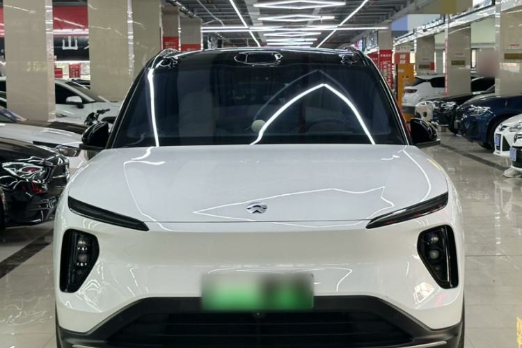 Used Nio ES6 2024 75 kWh Exterior 2