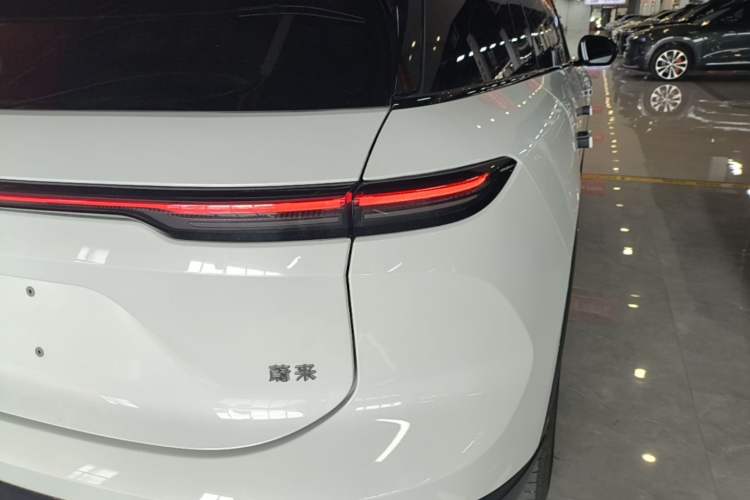 Used Nio ES6 2024 75 kWh Exterior 3