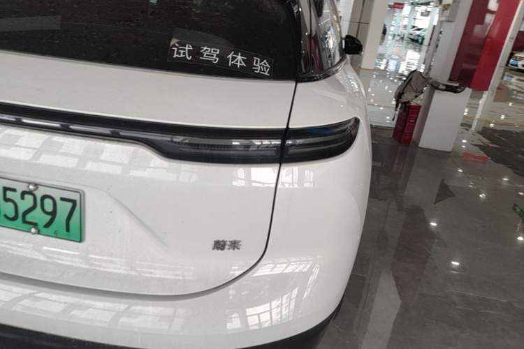 Used Nio ES6 2024 75 kWh Exterior 3