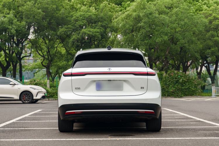 Used Nio ES6 2024 75 kWh Exterior 4