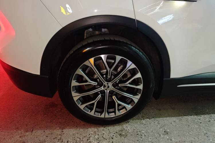 Used Nio ES6 2024 75 kWh Exterior 4