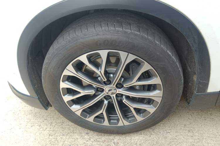 Used Nio ES6 2024 75 kWh Exterior 4