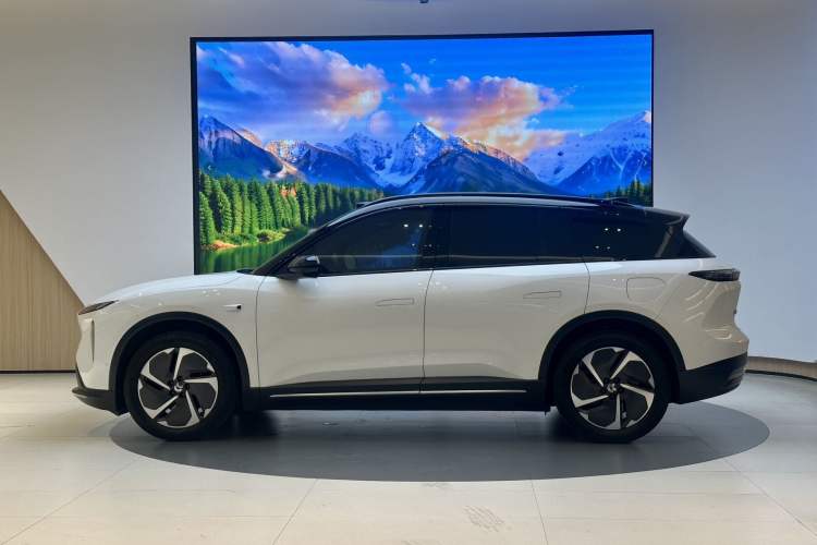 Used Nio ES6 2024 75 kWh Exterior 6
