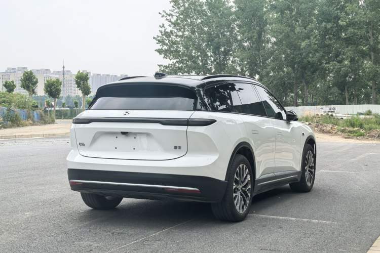 Used Nio ES6 2024 75 kWh Exterior 6