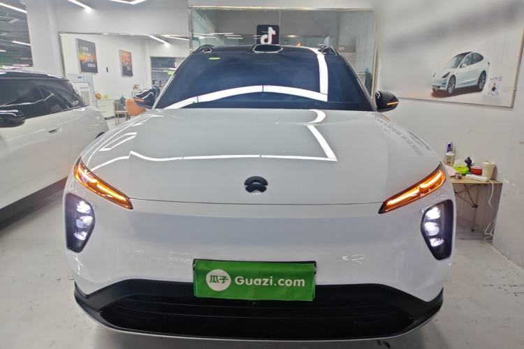 Used Nio ES6 2024 75 kWh Front