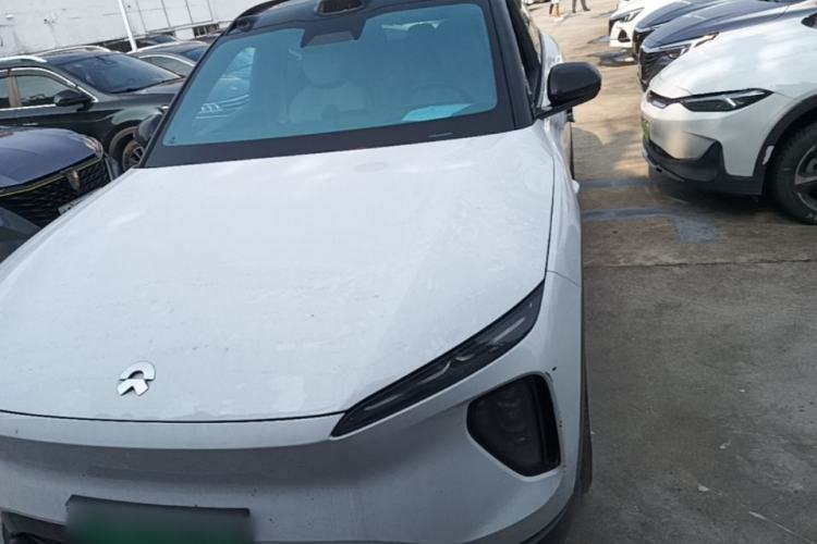 Used Nio ES6 2024 75 kWh Front