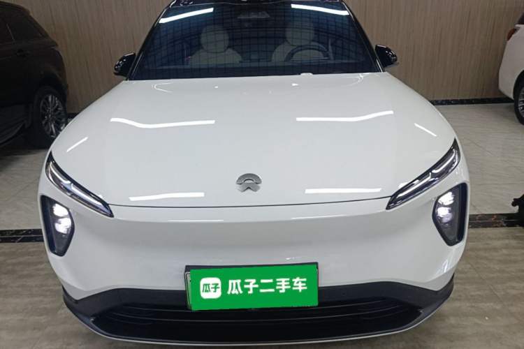 Used Nio ES6 2024 75 kWh Front