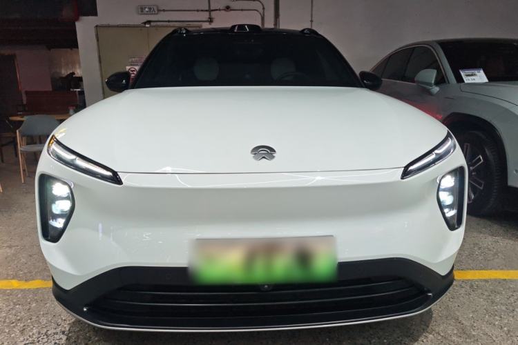 Used Nio ES6 2024 75 kWh Front