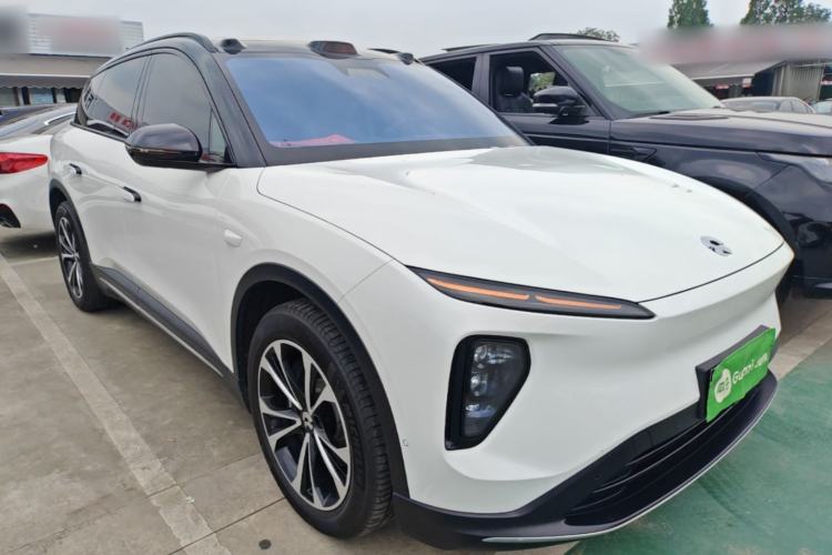 Used Nio ES6 2024 75 kWh Front Right 45 Deg