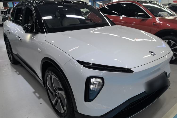 Used Nio ES6 2024 100kWh Front Right 45 Deg