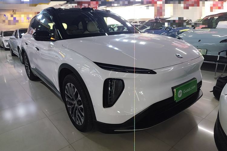 Used Nio ES6 2024 75 kWh Front Right 45 Deg