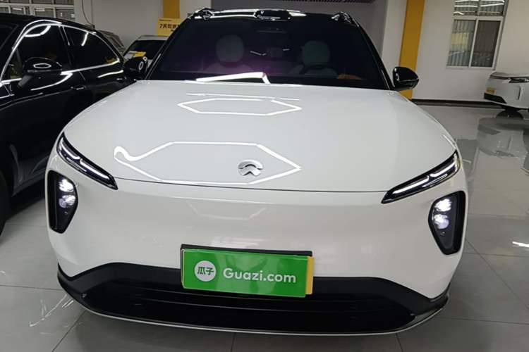 Used Nio ES6 2024 75 kWh Front