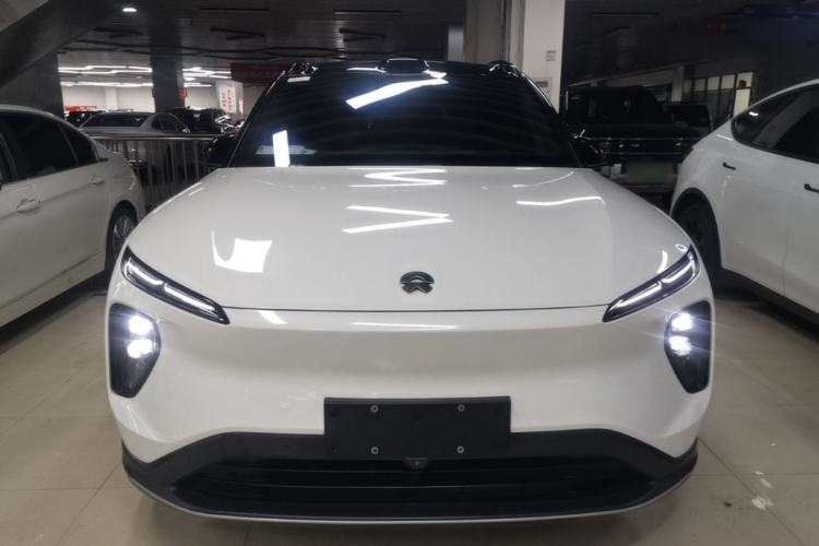 Used Nio ES6 2024 75 kWh Front