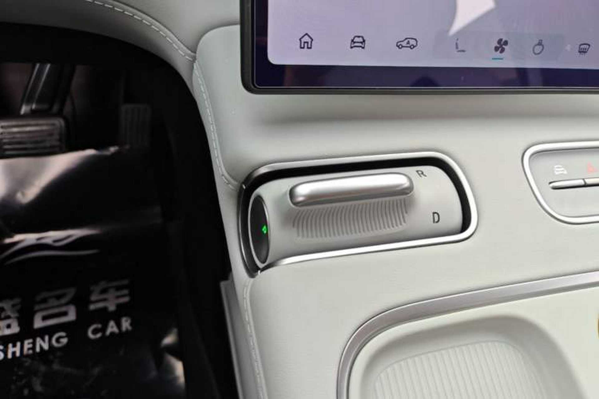 Used Nio ES6 2024 75 kWh Gear Lever