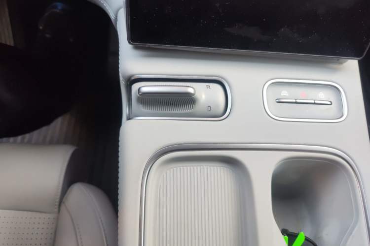 Used Nio ES6 2024 75 kWh Gear Lever