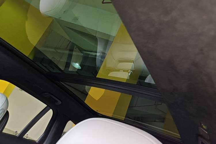 Used Nio ES6 2024 75 kWh Headliner