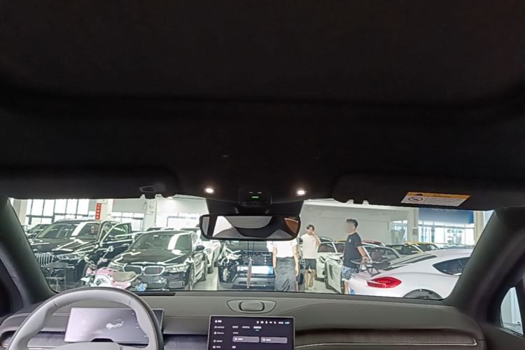 Used Nio ES6 2024 75 kWh Headliner