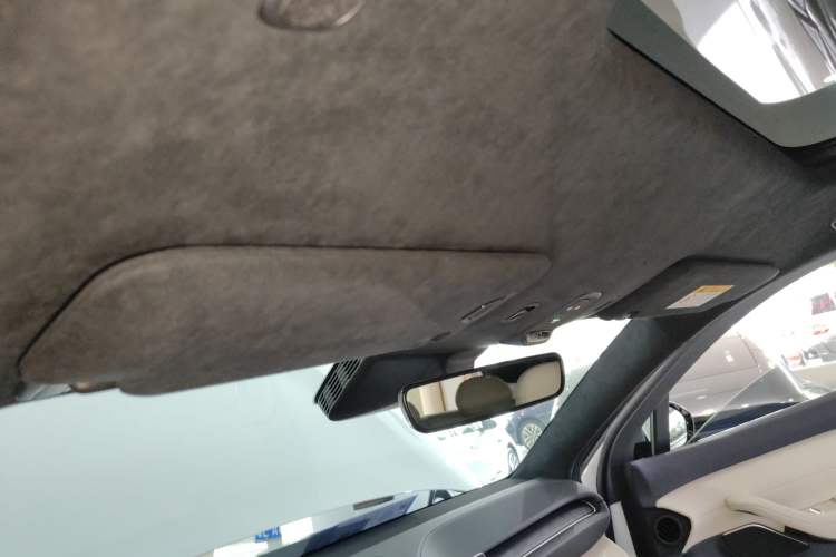 Used Nio ES6 2024 75 kWh Headliner