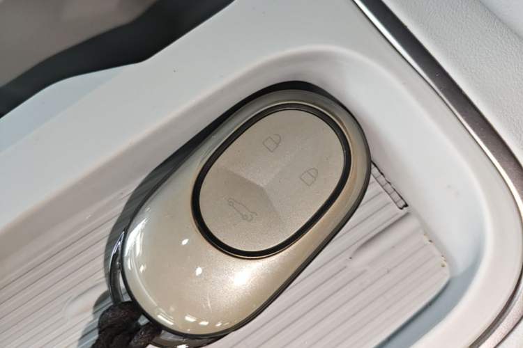 Used Nio ES6 2024 75 kWh Interior 1