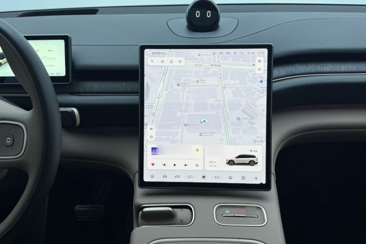 Used Nio ES6 2024 75 kWh Interior 11